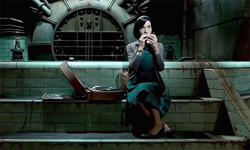 the shape of water movie still