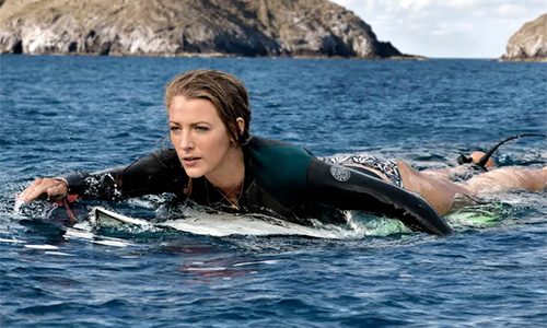 the shallows movie still