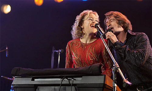 song sung blue movie still